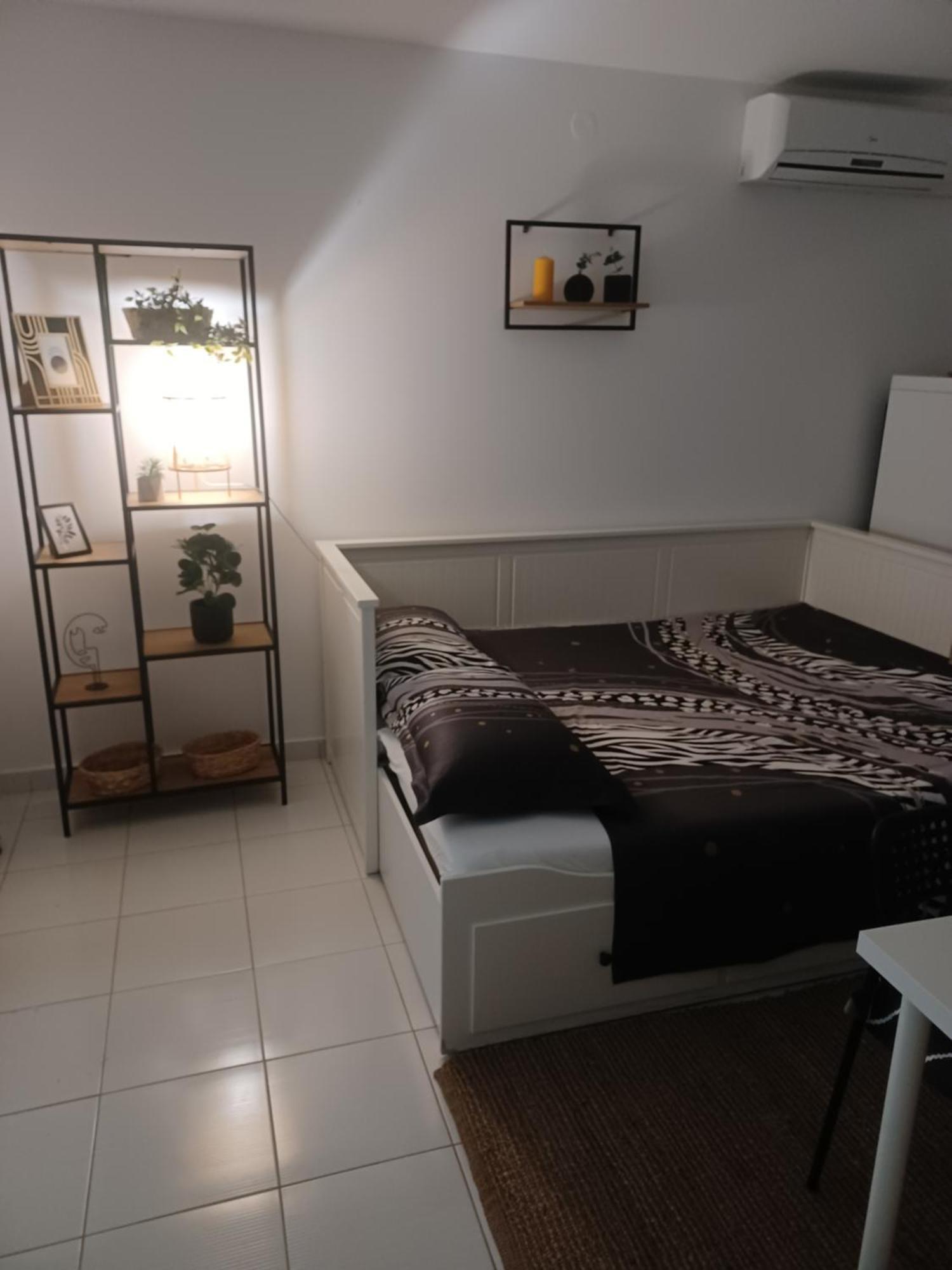 Apartmani Ana - Meka Draga 奥布罗瓦茨 外观 照片