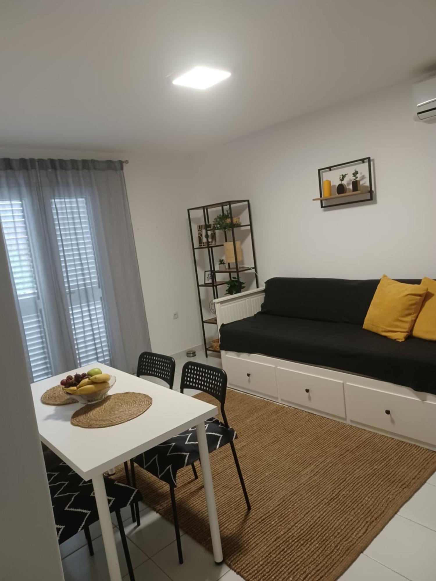 Apartmani Ana - Meka Draga 奥布罗瓦茨 外观 照片